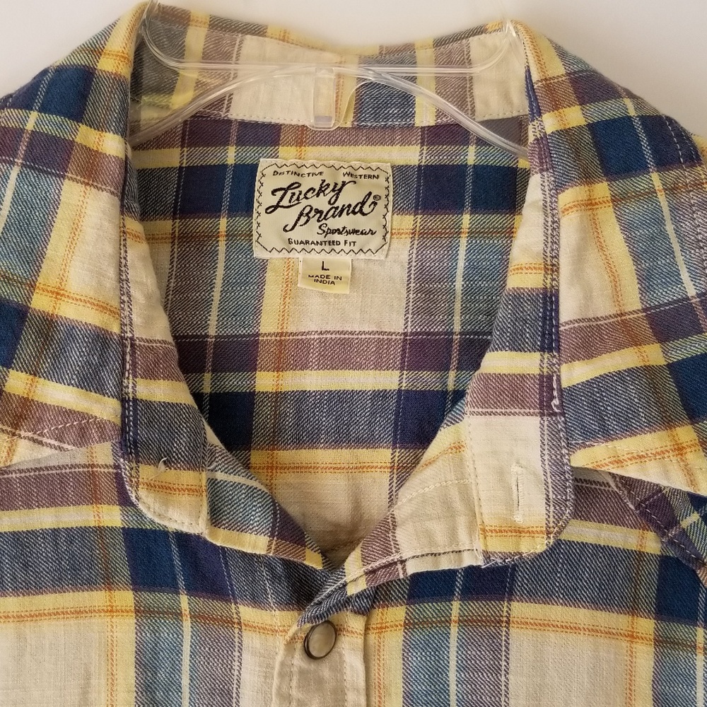 Lucky Brand Sportswear snap buttons